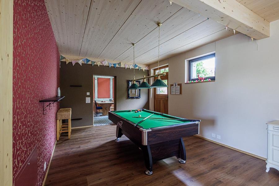 Uelis-Stoeckli-Gaestezimmer Auf Bauernhof Mit Billiard Und Alpakatrekking Meikirch Dış mekan fotoğraf