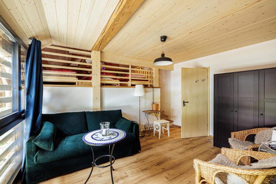 Uelis-Stoeckli-Gaestezimmer Auf Bauernhof Mit Billiard Und Alpakatrekking Meikirch Dış mekan fotoğraf